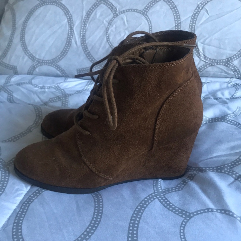 American Rag Booties - Picture 1 of 1
